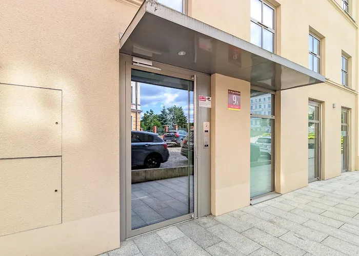 Appartement Riverside Modern By Bookinghost